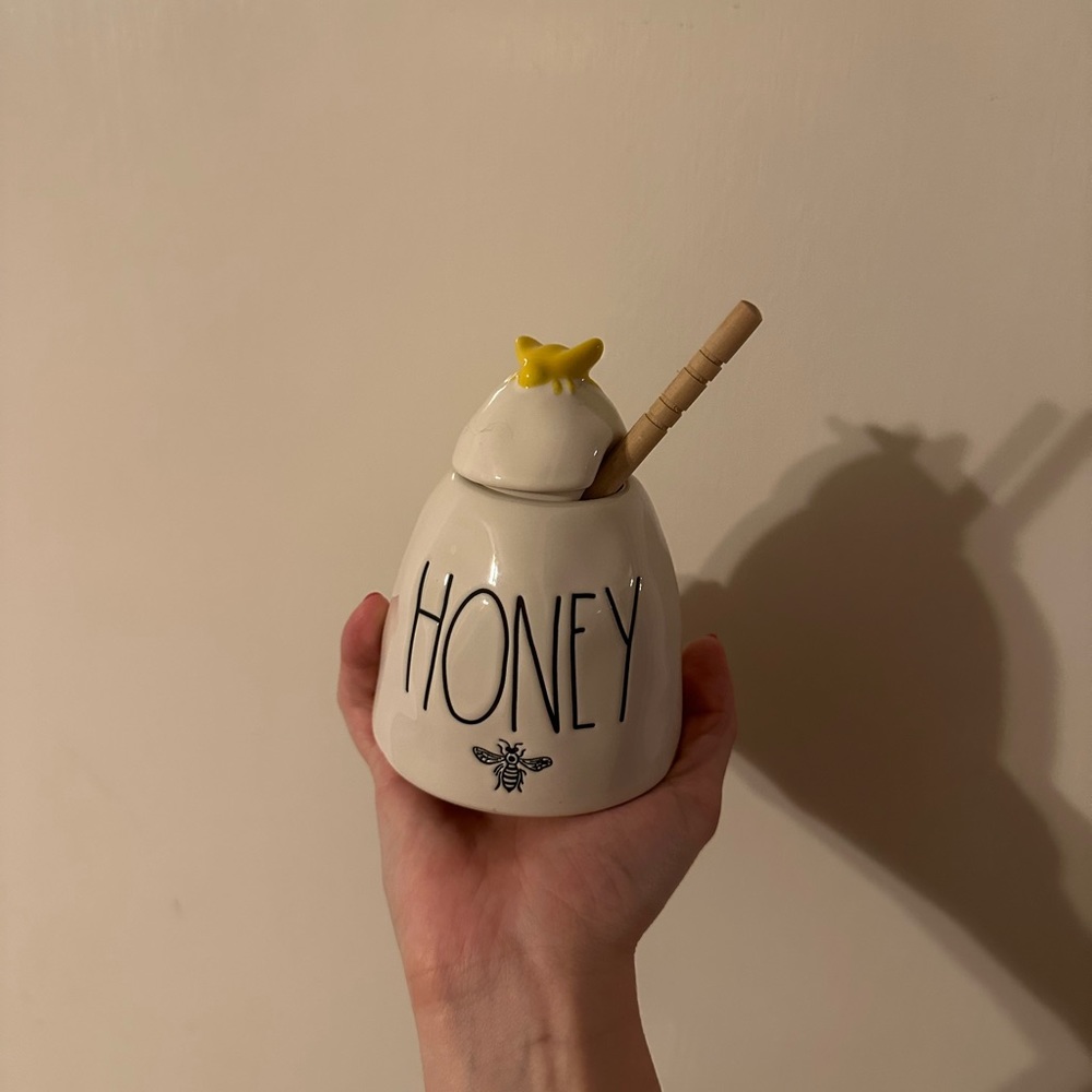 Rae Dunn Honey Pot